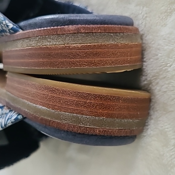 Sperry Seaport Fina Blue Ivory Floral Slip on Mules Shoes Flats Size 9M - Picture 7 of 9